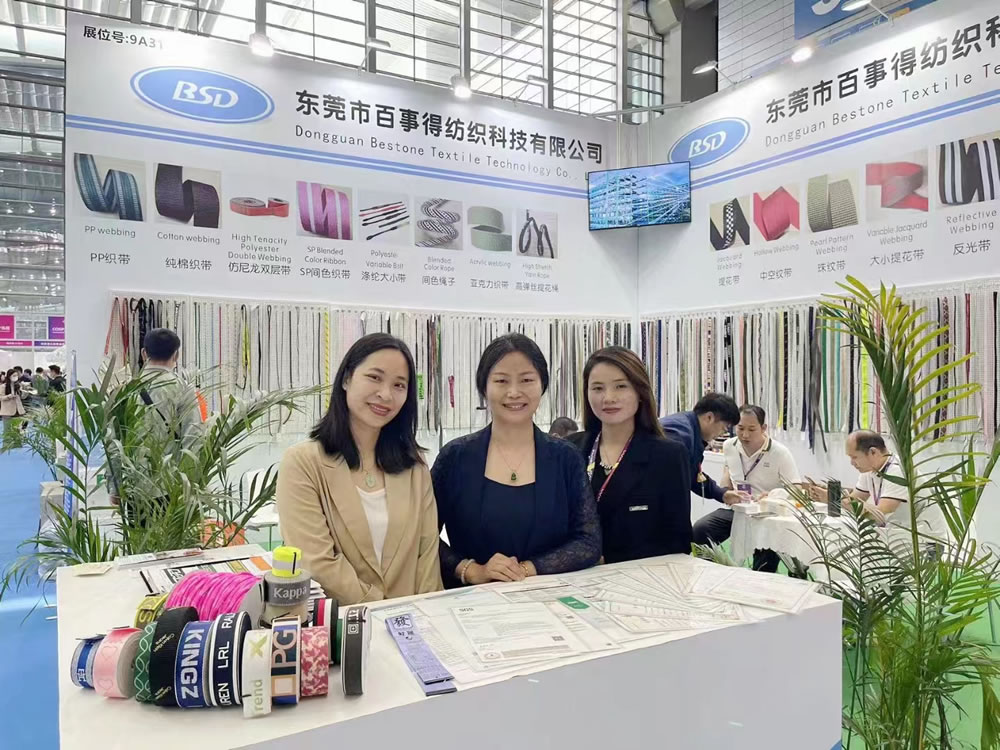 Customers visit the factory